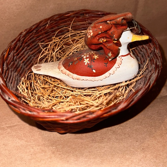Vintage Other - 70s farmhouse decoration Wood Goose in little basket Grannycore handcrafted 80s